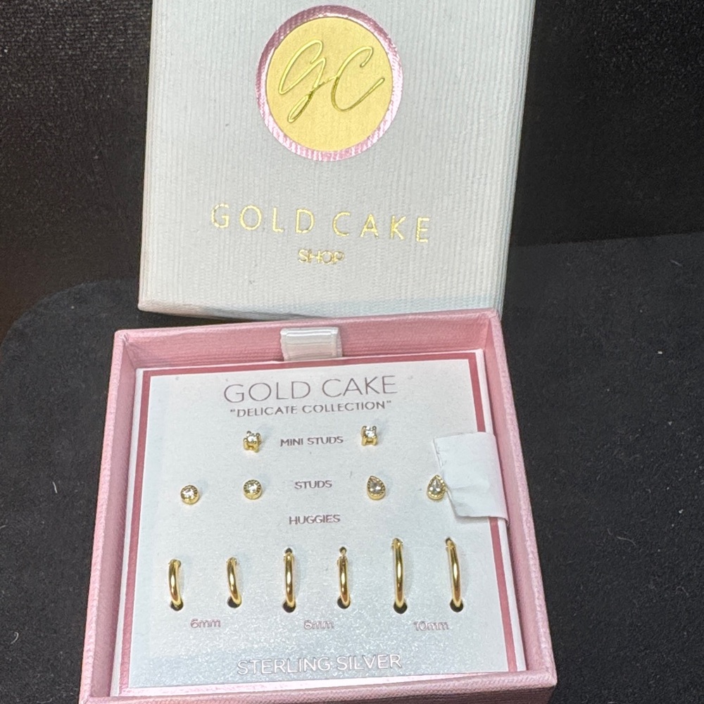 Gold Cake Sterling Silver Earrings Set - Gold